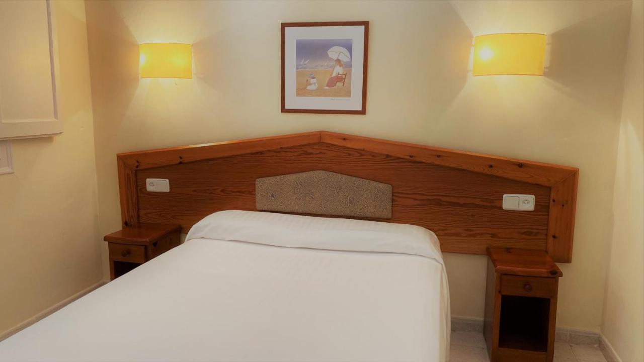Apartamentos Aromar Platja d'Aro Luaran gambar