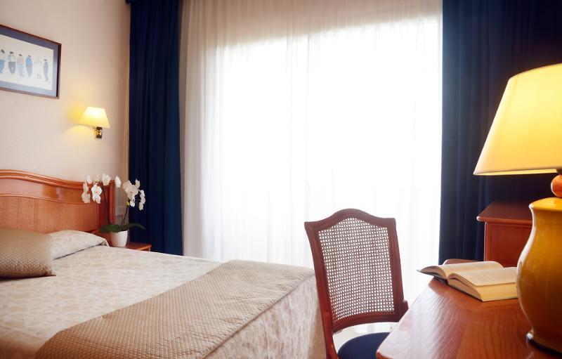 Apartamentos Aromar Platja d'Aro Luaran gambar